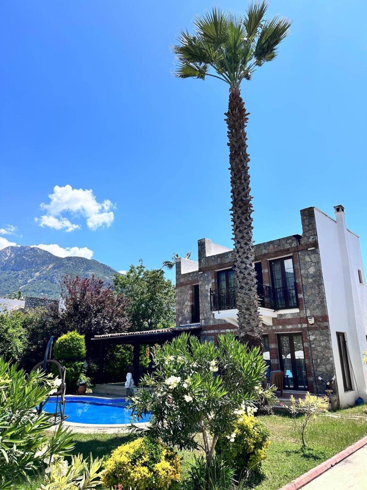 Villa Daphne